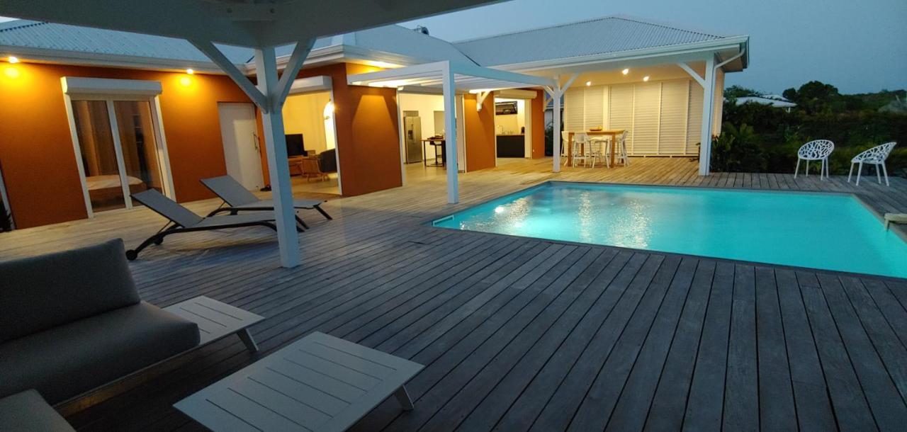 Villa Fleur De Goyave - Tres Bien Ventilee - Vue Degagee Saint-Francois  Eksteriør billede